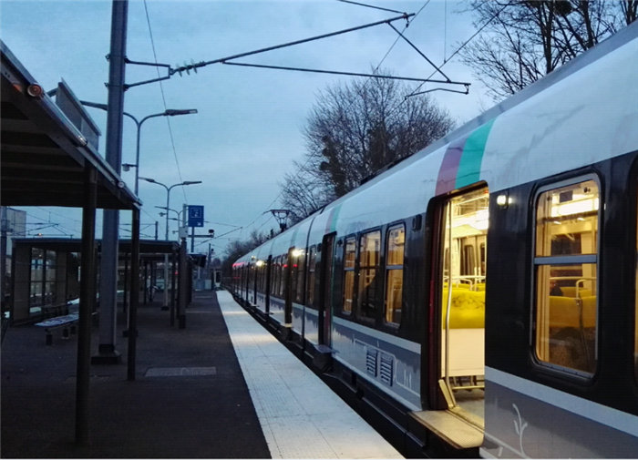 廣東博皓復合材料有限公司成立于2004年，有著近二十年復合材料行業服務經驗。